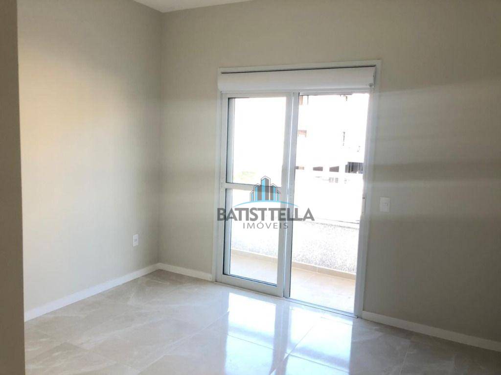 Apartamento à venda com 2 quartos, 81m² - Foto 15