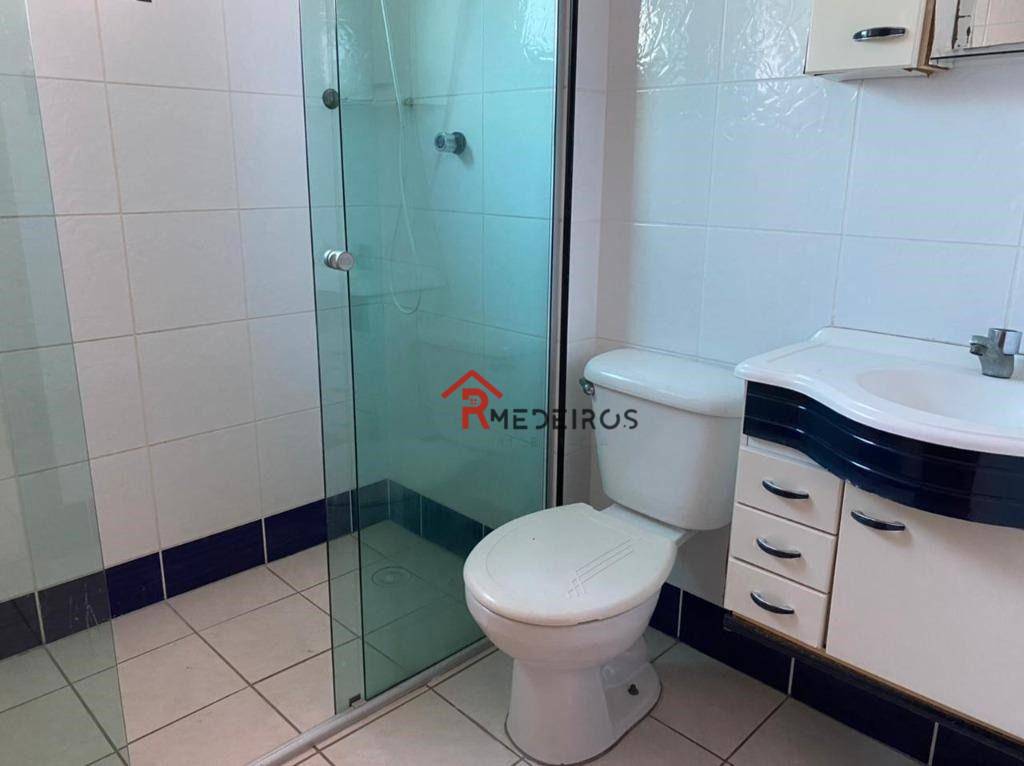 Apartamento à venda com 2 quartos, 80m² - Foto 13