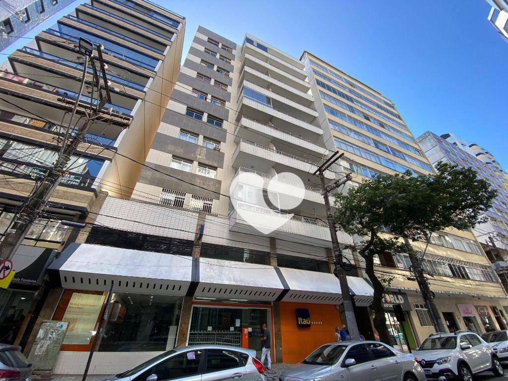 Cobertura à venda com 3 quartos, 187m² - Foto 1