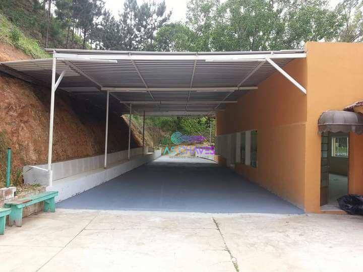 Chácara à venda com 7 quartos, 700m² - Foto 4