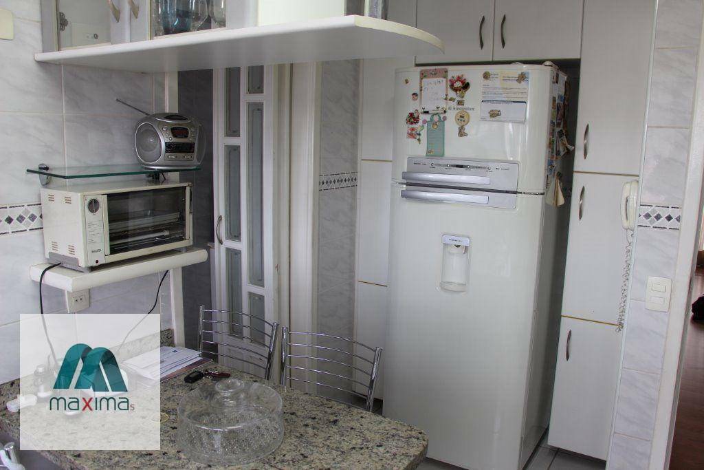 Apartamento à venda e aluguel com 3 quartos, 140m² - Foto 15