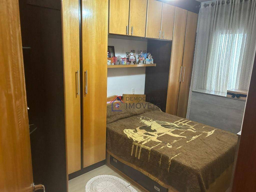 Apartamento à venda com 2 quartos, 67m² - Foto 10