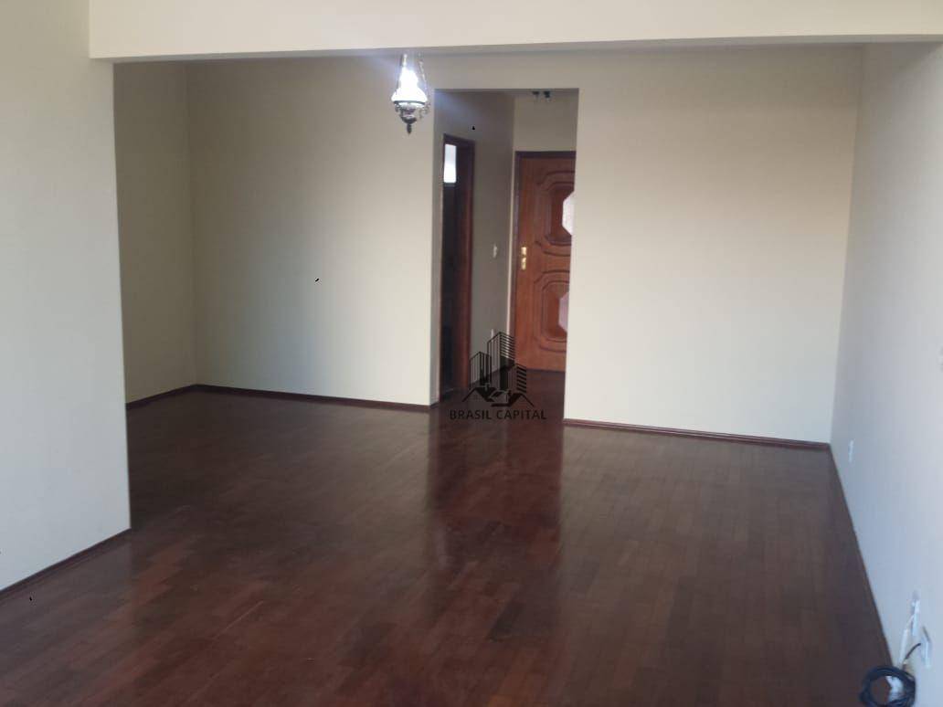 Apartamento à venda com 3 quartos, 147m² - Foto 10