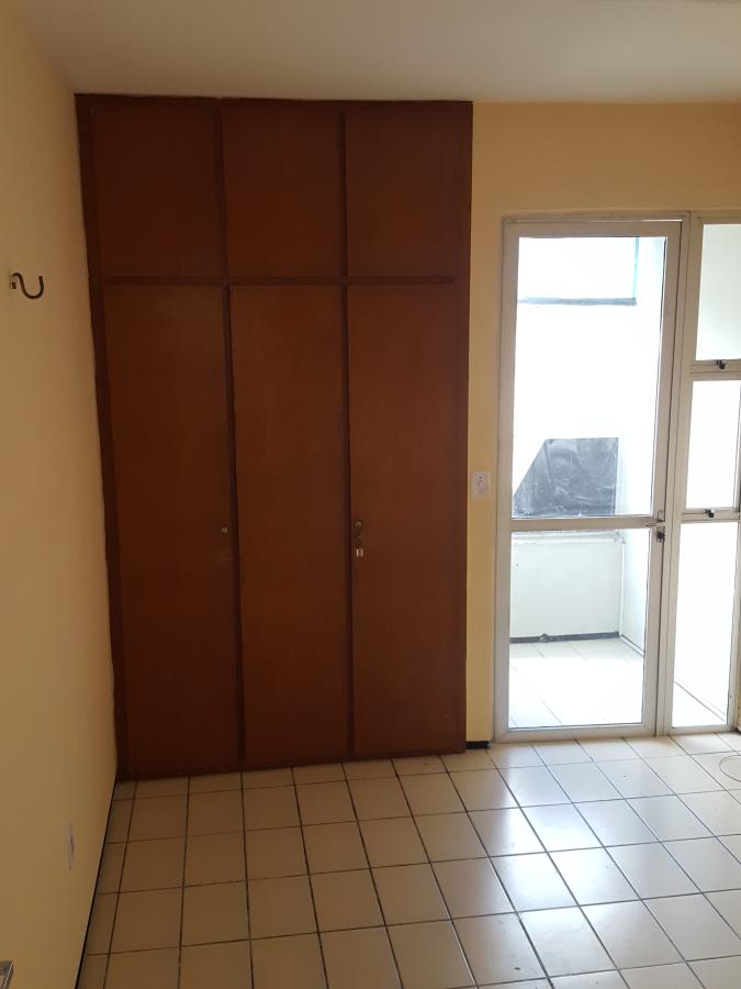 Apartamento para alugar com 2 quartos, 85m² - Foto 26