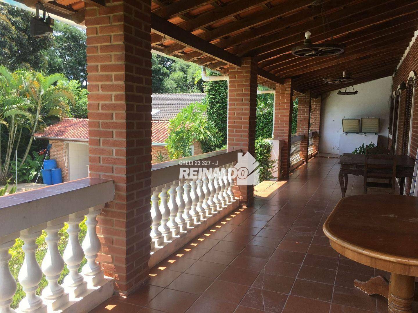 Chácara à venda com 4 quartos, 400m² - Foto 4