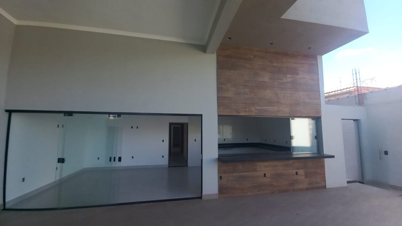 Casa à venda com 3 quartos, 180m² - Foto 5