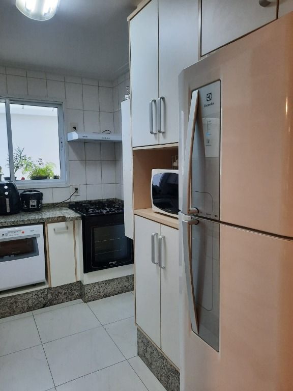 Casa de Condomínio à venda com 4 quartos, 175m² - Foto 11