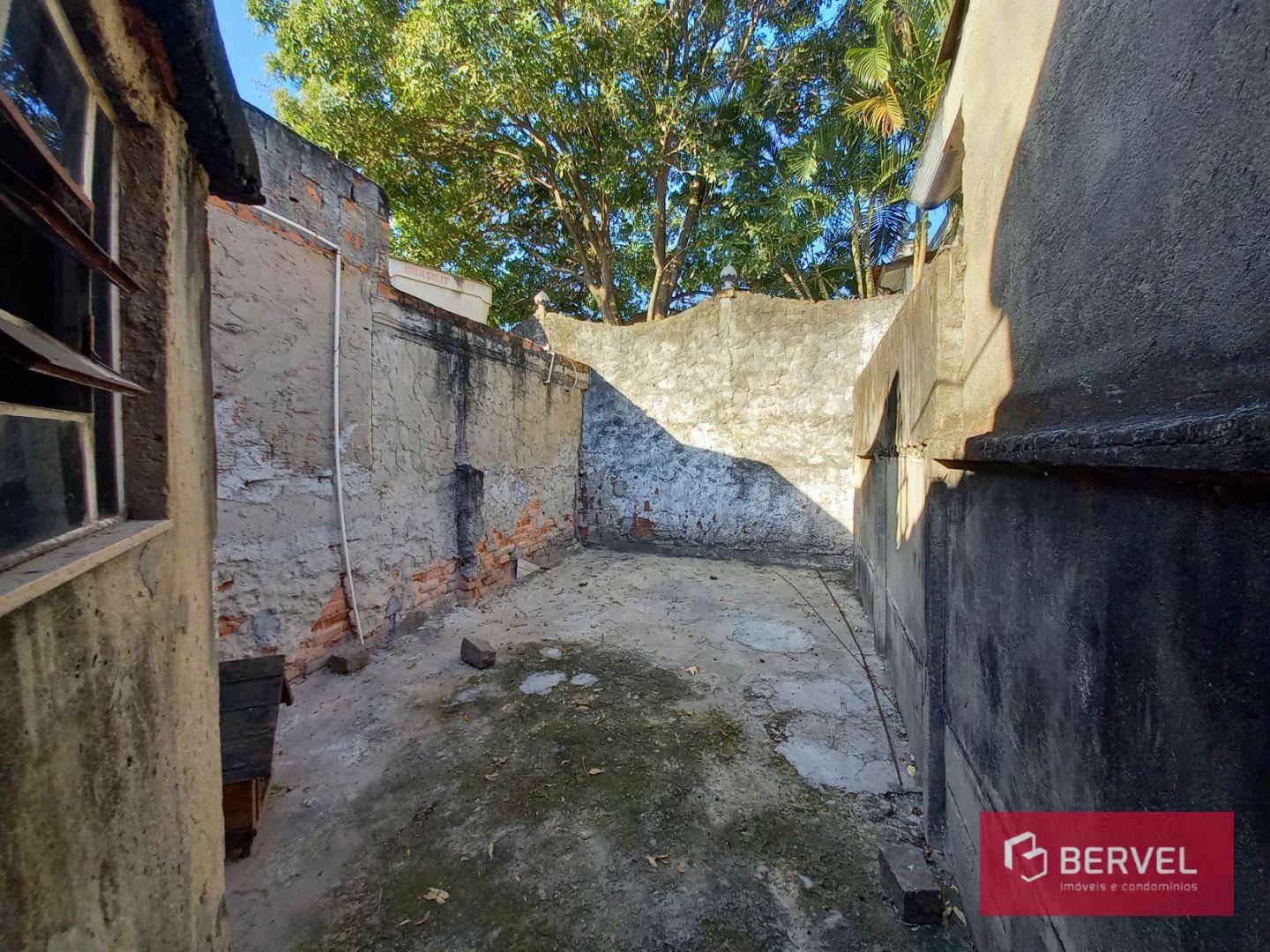 Casa para alugar com 1 quarto, 52m² - Foto 6