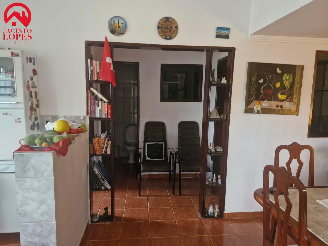 Casa à venda com 3 quartos, 200m² - Foto 43