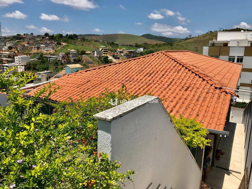 Casa à venda com 3 quartos, 180m² - Foto 25