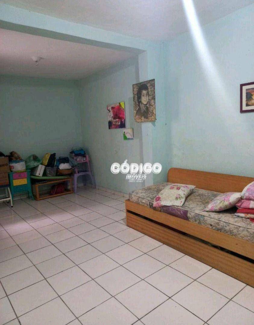 Sobrado à venda e aluguel com 3 quartos, 230m² - Foto 10