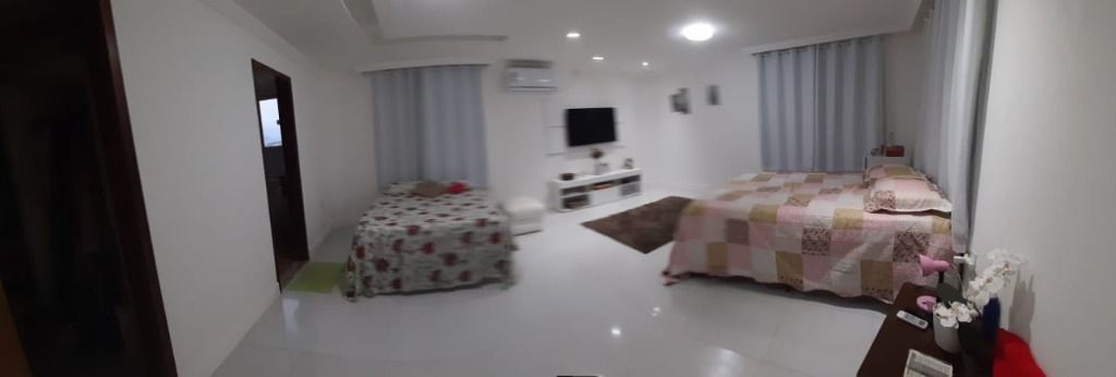 Casa de Condomínio à venda com 4 quartos, 600m² - Foto 8