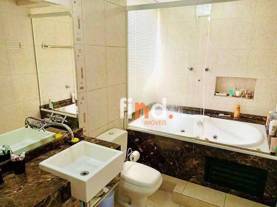 Casa de Condomínio à venda com 3 quartos, 217m² - Foto 16