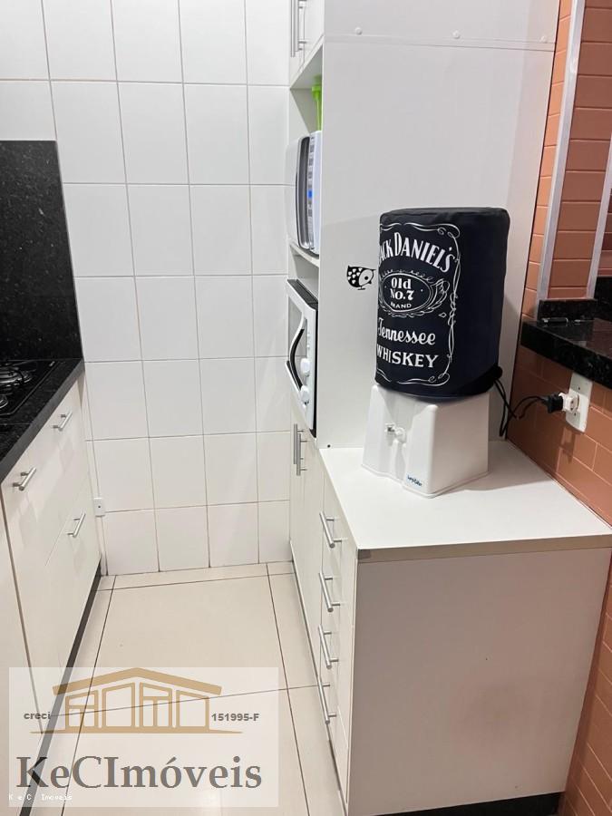 Casa de Condomínio à venda com 3 quartos, 76m² - Foto 2