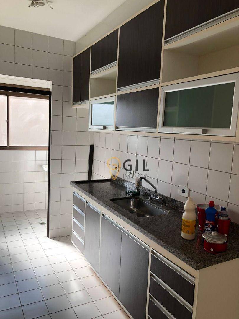 Apartamento à venda com 2 quartos, 64m² - Foto 22