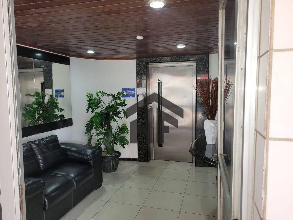 Apartamento à venda com 3 quartos, 106m² - Foto 19