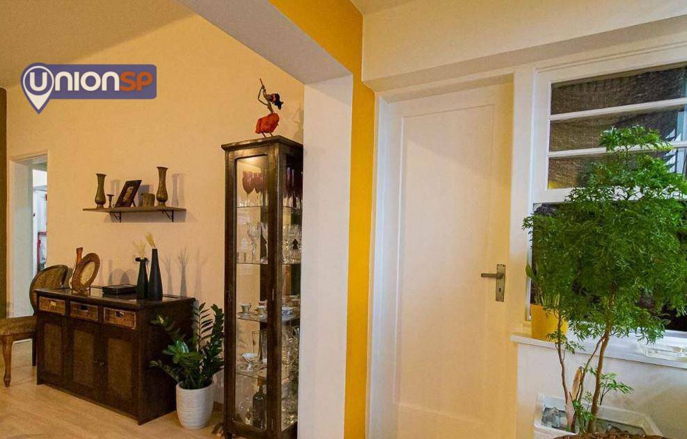 Apartamento à venda com 1 quarto, 60m² - Foto 4