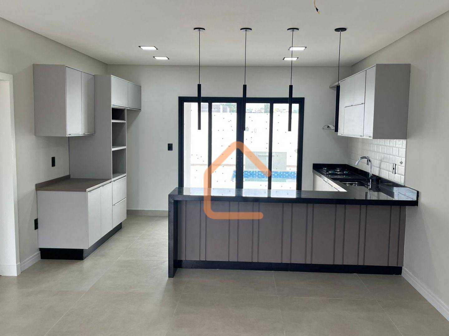 Casa, 3 quartos, 166 m² - Foto 3