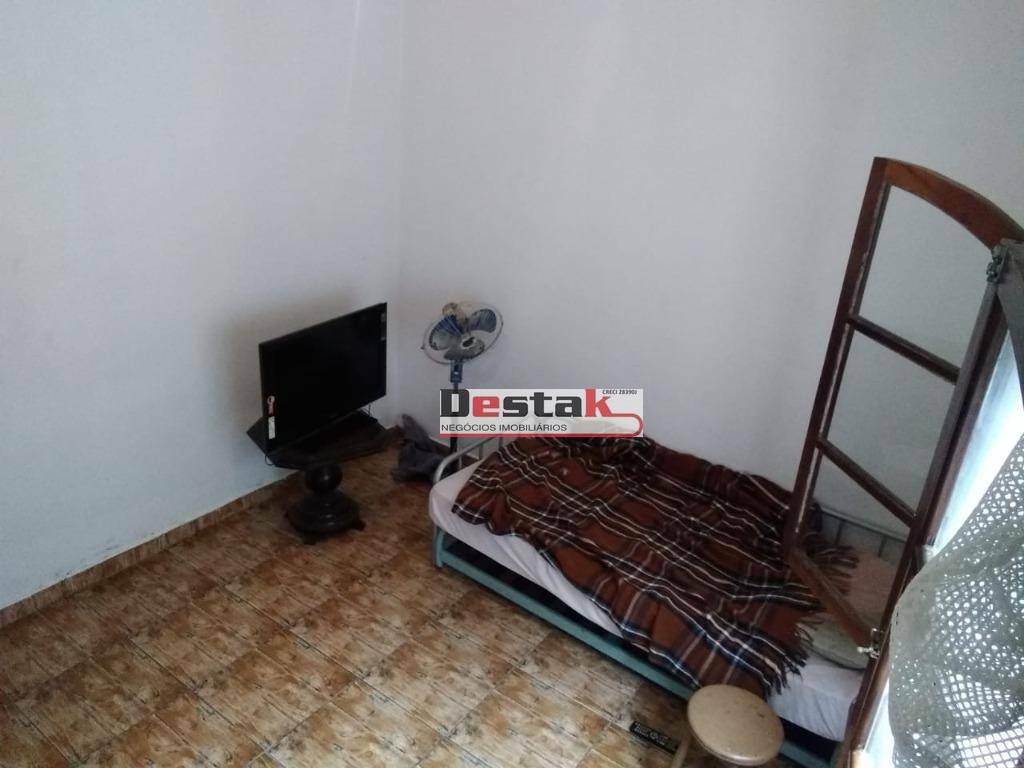 Sobrado à venda com 3 quartos, 212m² - Foto 5