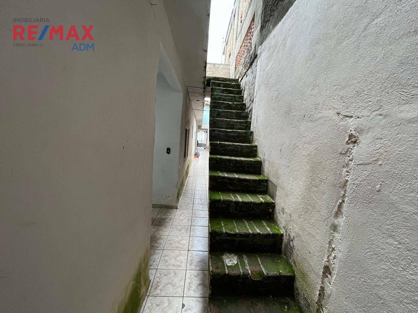 Casa à venda com 4 quartos, 135m² - Foto 12