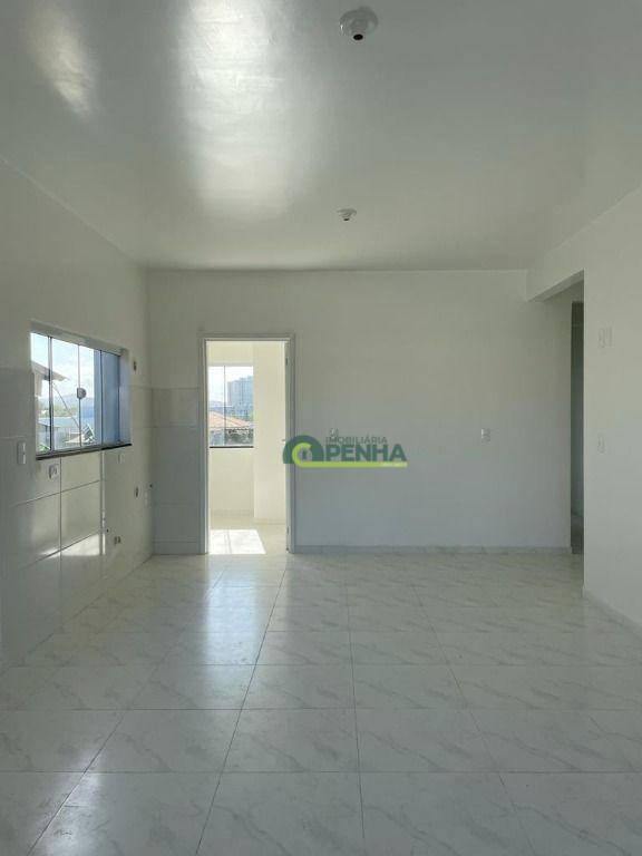 Apartamento à venda com 2 quartos, 76m² - Foto 3