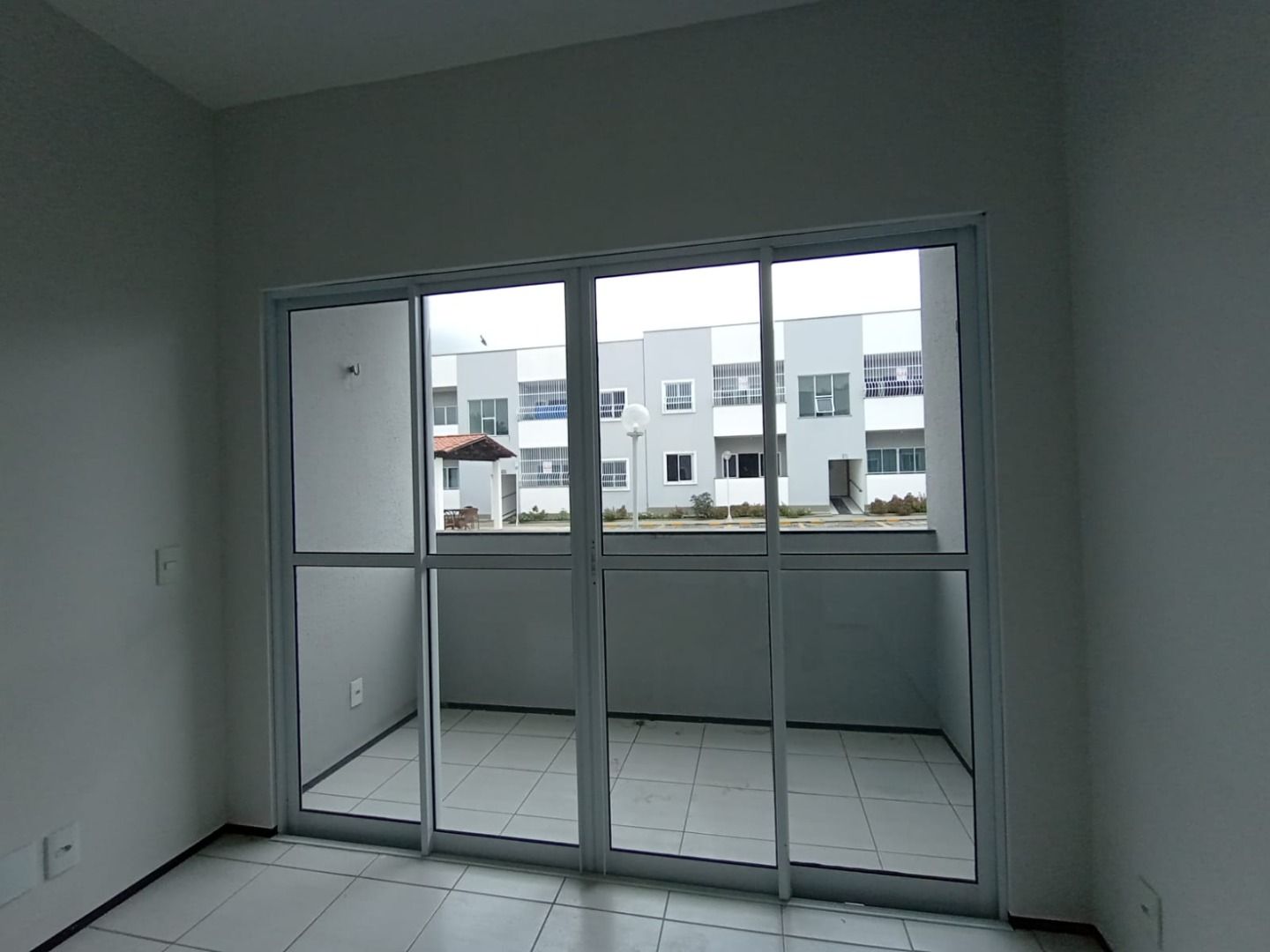 Apartamento à venda com 2 quartos, 57m² - Foto 5