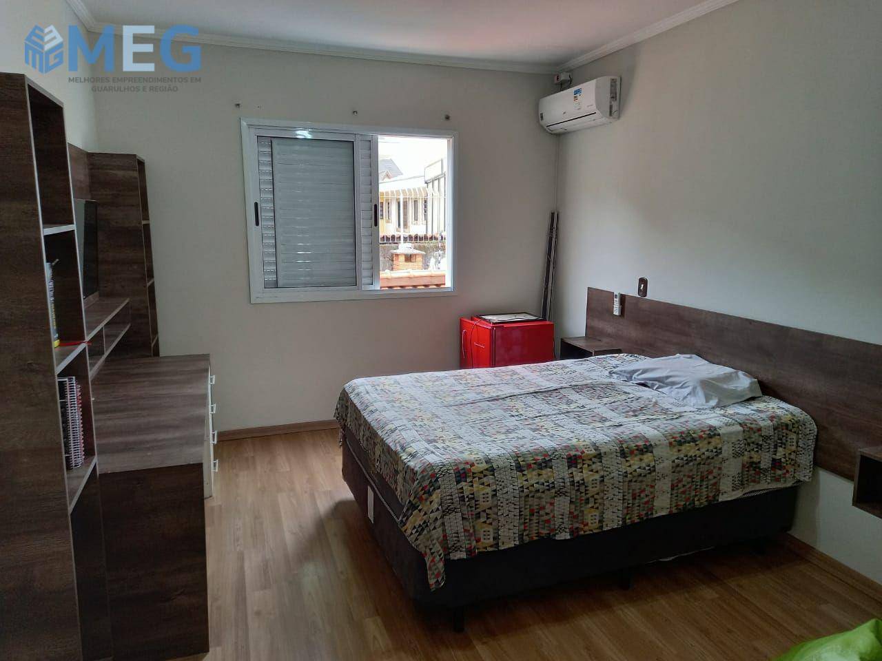 Sobrado à venda e aluguel com 4 quartos, 230m² - Foto 21