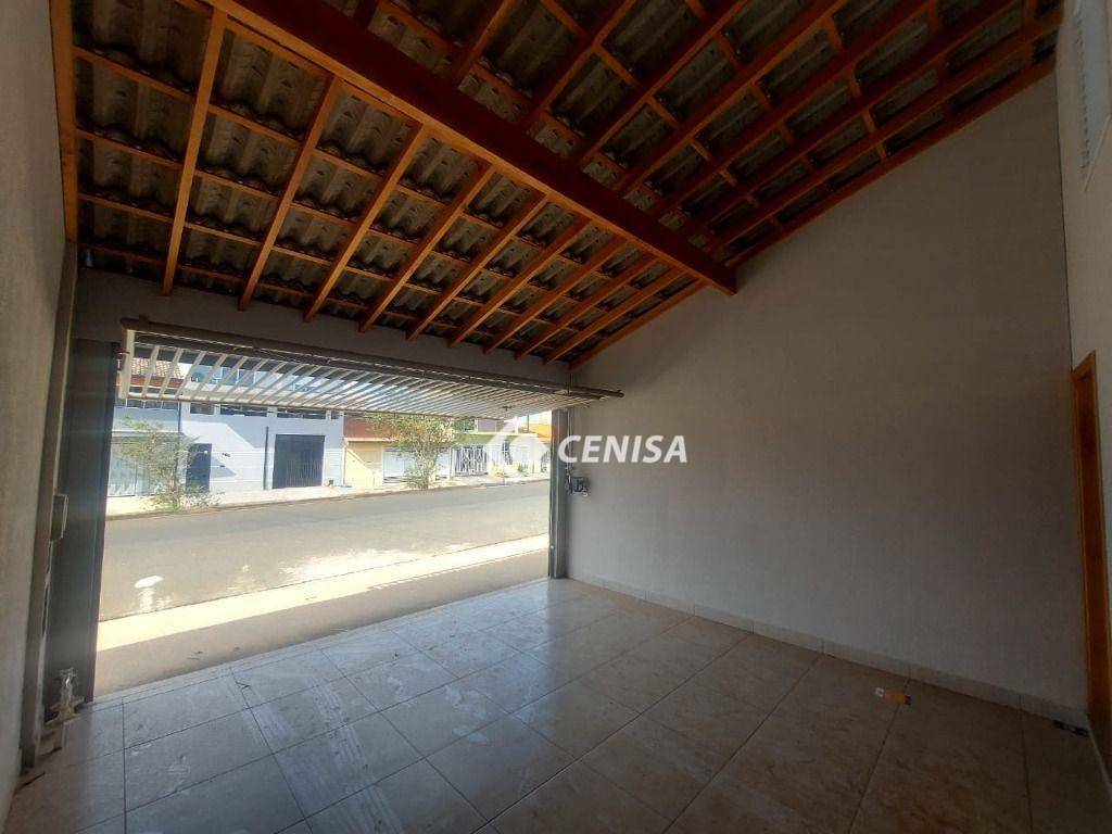 Casa à venda com 2 quartos, 68m² - Foto 4