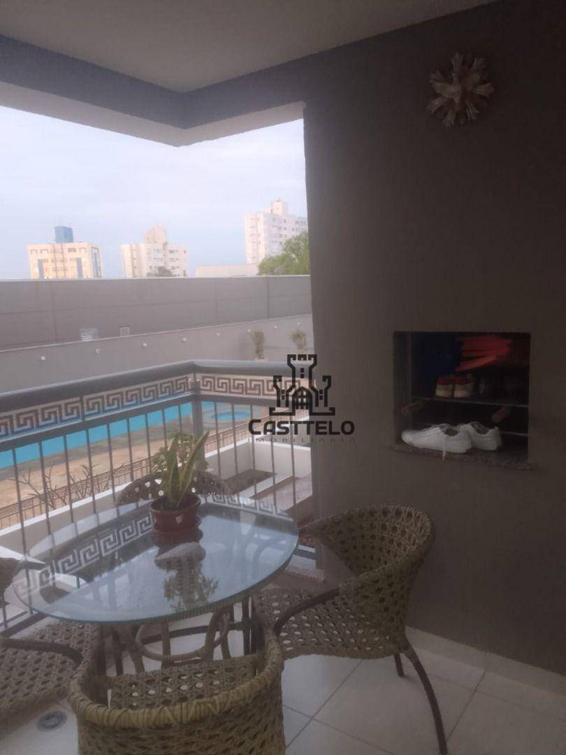 Apartamento à venda com 2 quartos, 67m² - Foto 5