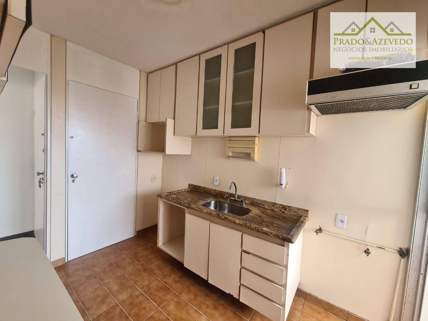 Apartamento à venda e aluguel com 3 quartos, 90m² - Foto 6