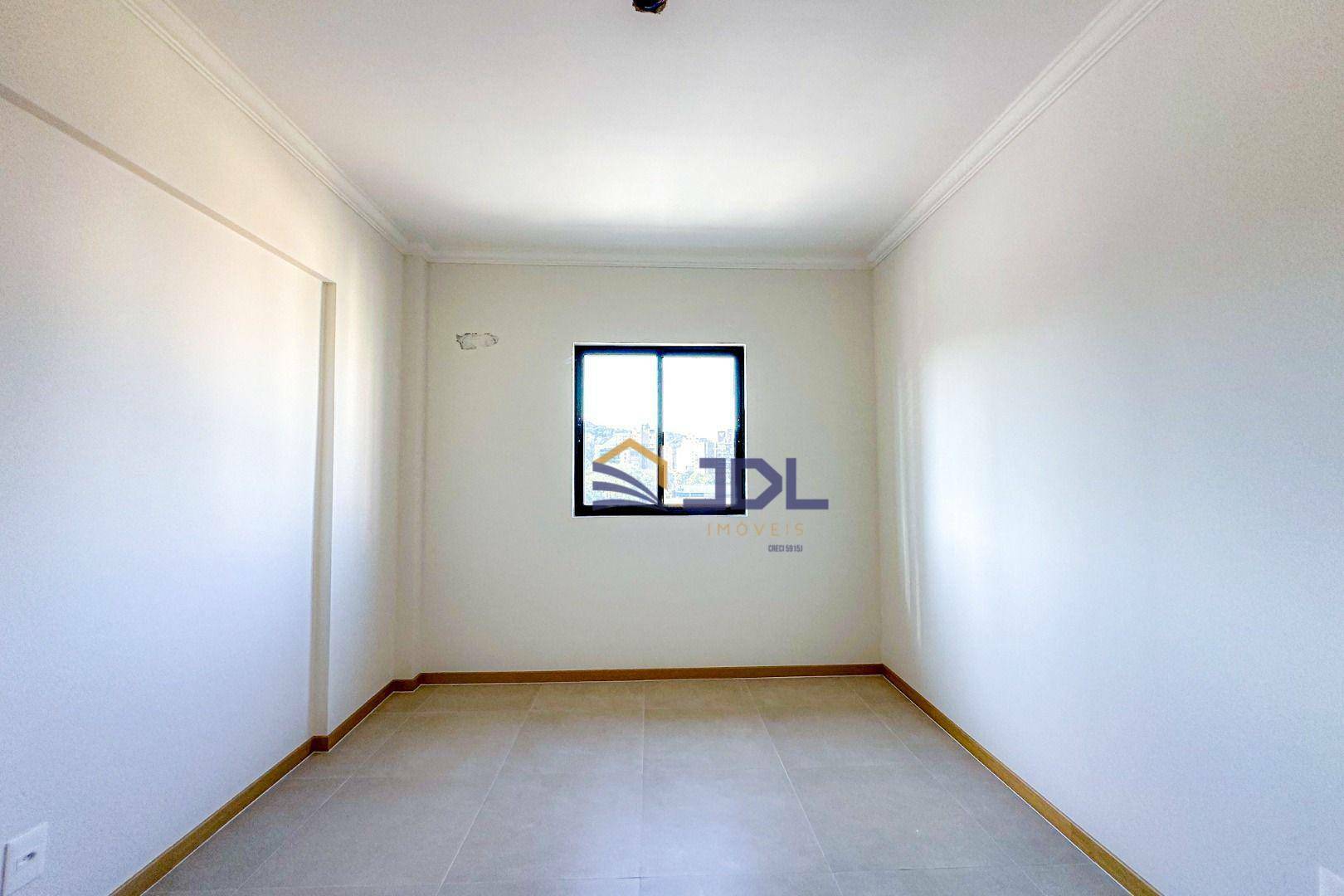 Apartamento à venda com 1 quarto, 37m² - Foto 16