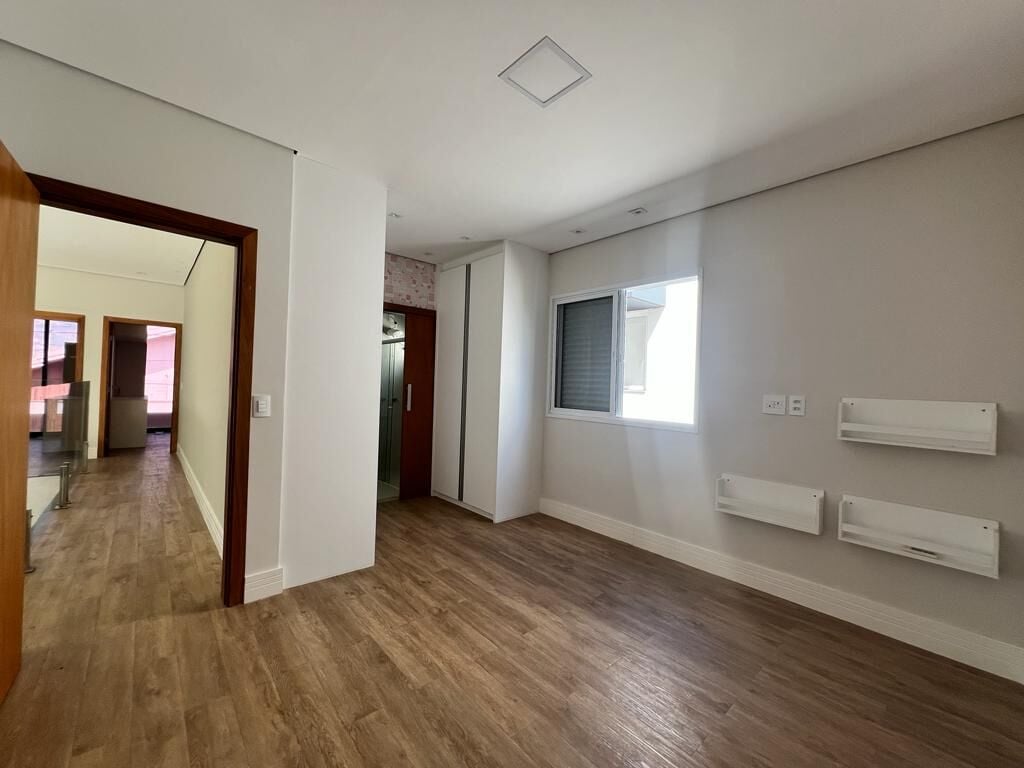 Casa à venda com 3 quartos, 262m² - Foto 22