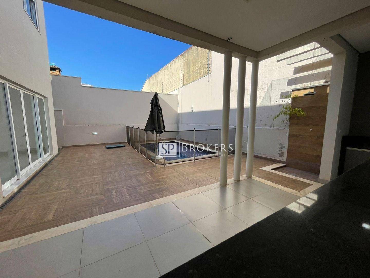 Casa de Condomínio para alugar com 3 quartos, 278m² - Foto 8