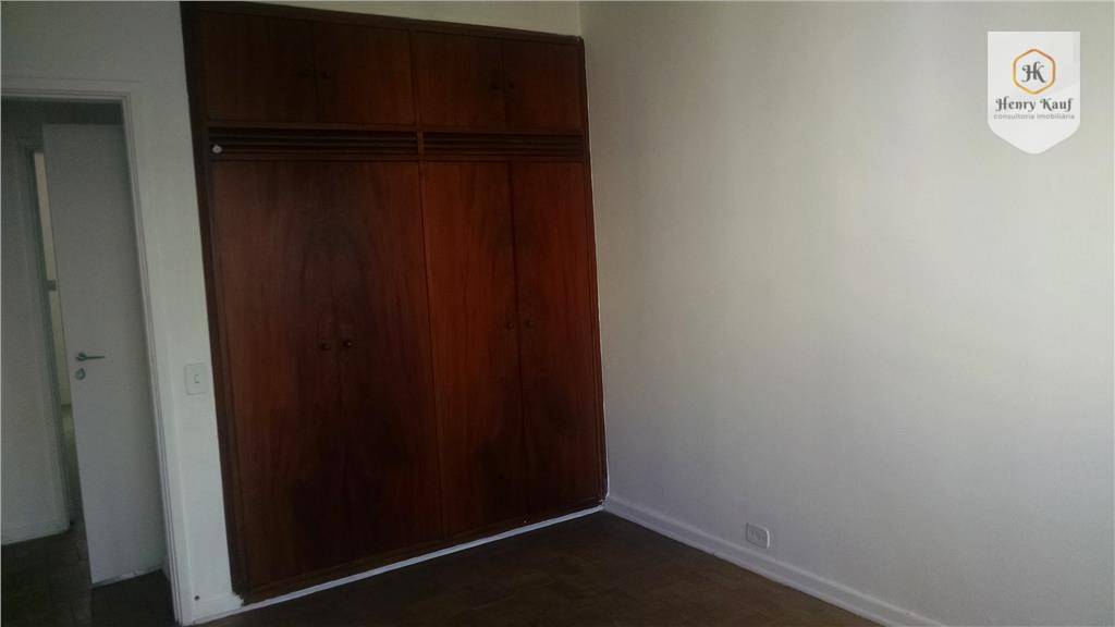 Apartamento à venda com 3 quartos, 192m² - Foto 14