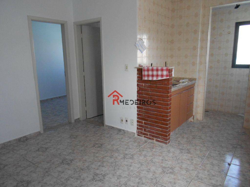 Apartamento à venda com 1 quarto, 45m² - Foto 7