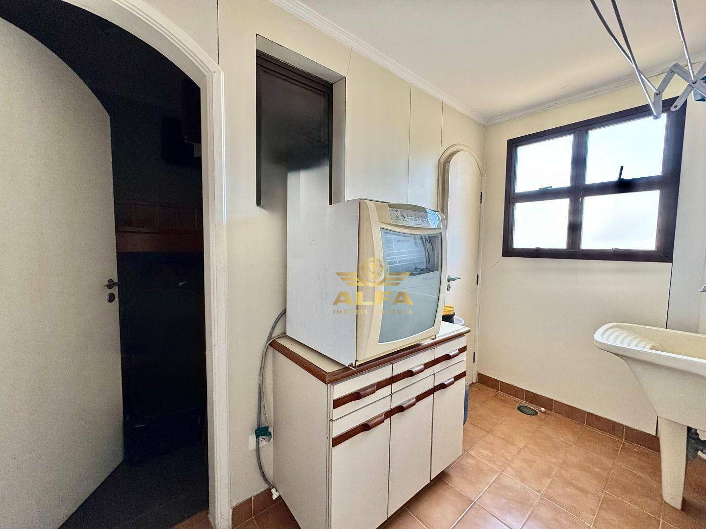 Apartamento à venda com 3 quartos, 156m² - Foto 29