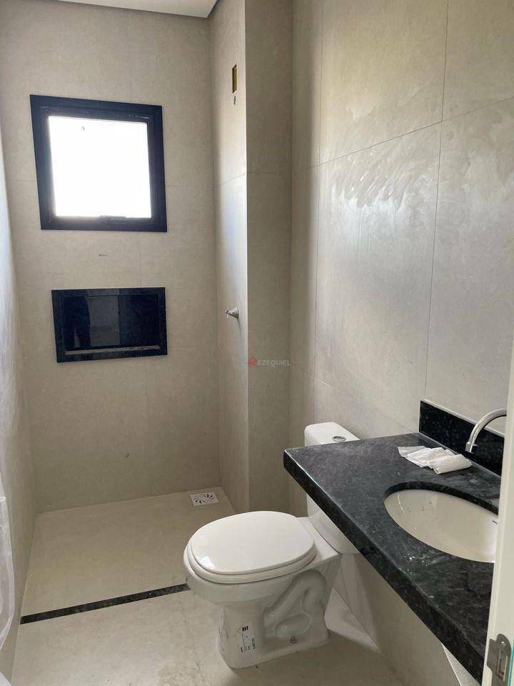 Apartamento à venda com 2 quartos, 141m² - Foto 5