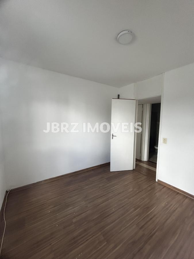 Apartamento à venda com 2 quartos, 61m² - Foto 8