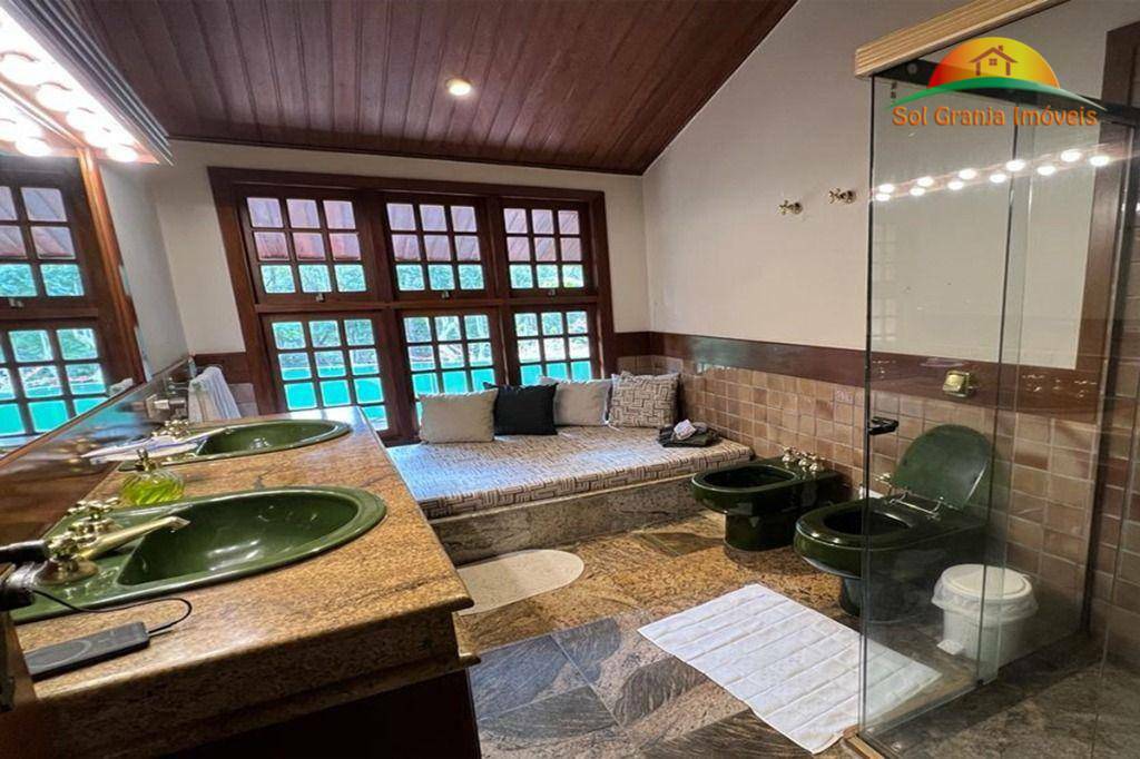 Casa de Condomínio à venda com 7 quartos, 500m² - Foto 35