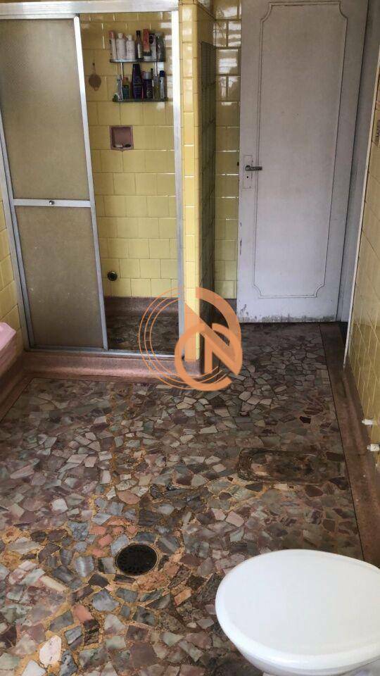 Sobrado à venda e aluguel com 4 quartos, 180m² - Foto 21