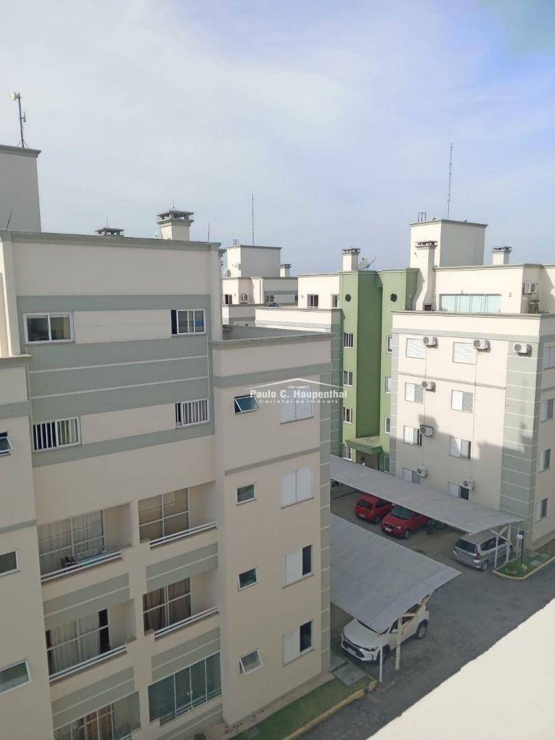 Apartamento à venda com 3 quartos, 152m² - Foto 18