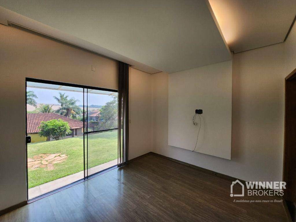 Casa à venda com 3 quartos, 327m² - Foto 7