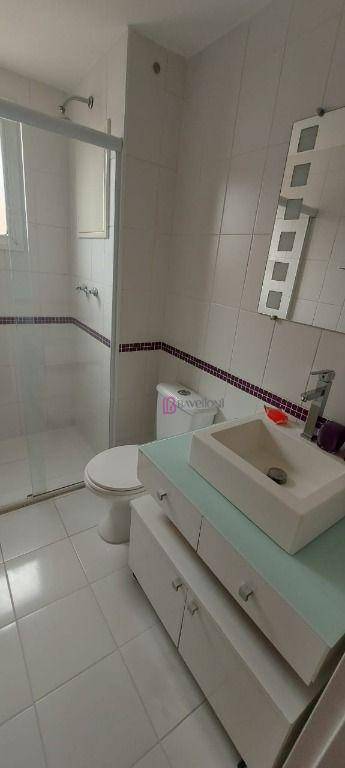 Apartamento para alugar com 2 quartos, 60m² - Foto 7