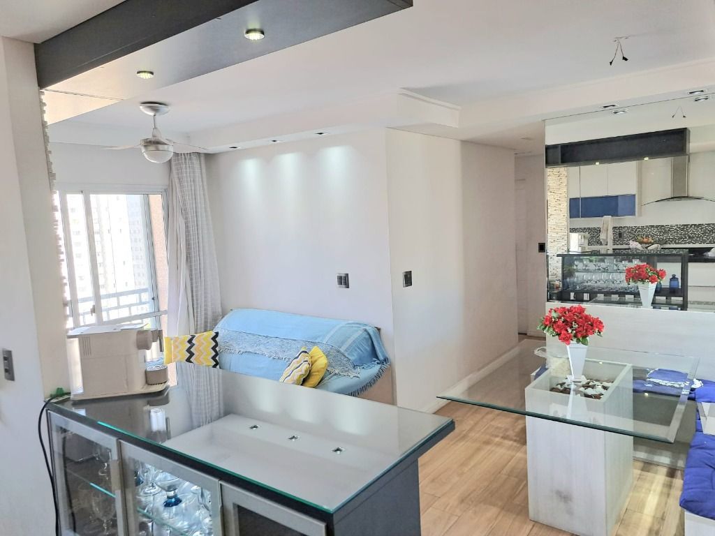 Apartamento à venda com 2 quartos, 50m² - Foto 13