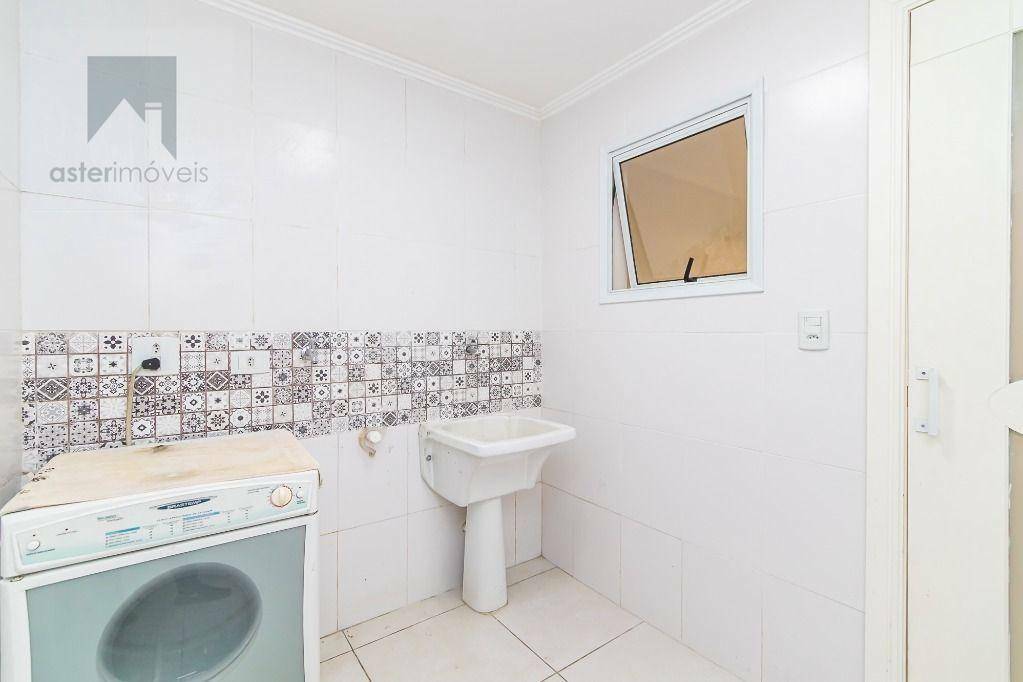 Casa para alugar com 4 quartos, 285m² - Foto 62