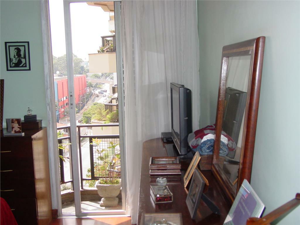 Apartamento à venda com 3 quartos, 140m² - Foto 11