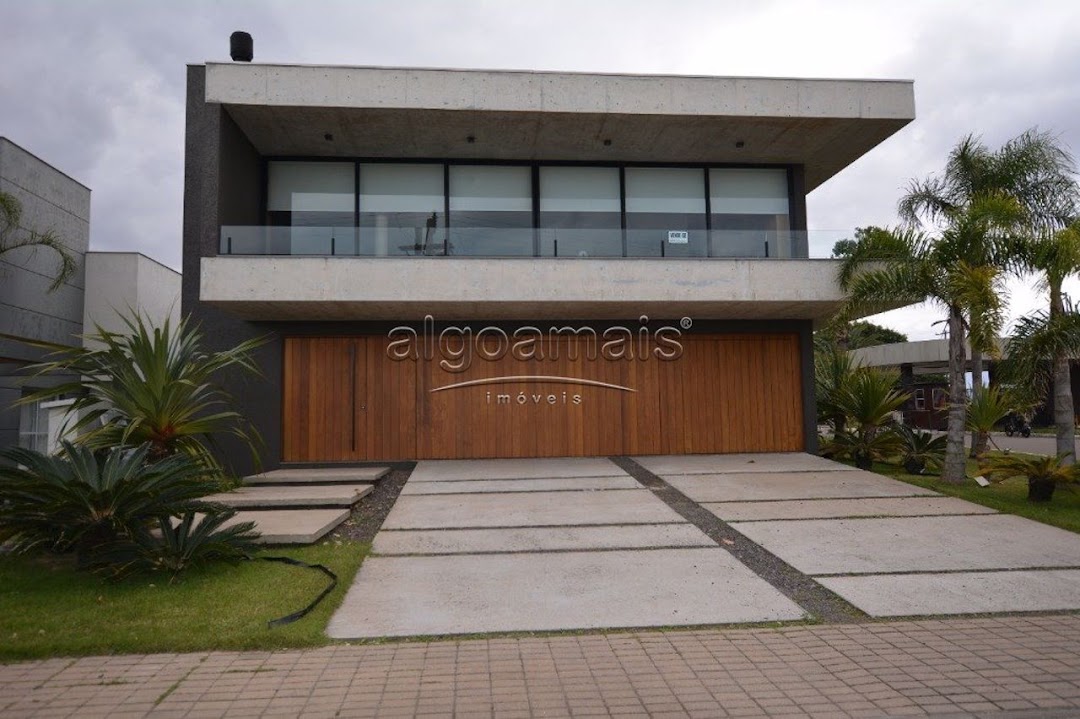 Casa de Condomínio à venda com 3 quartos, 430m² - Foto 1