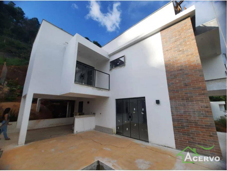 Casa de Condomínio à venda com 3 quartos, 234m² - Foto 8