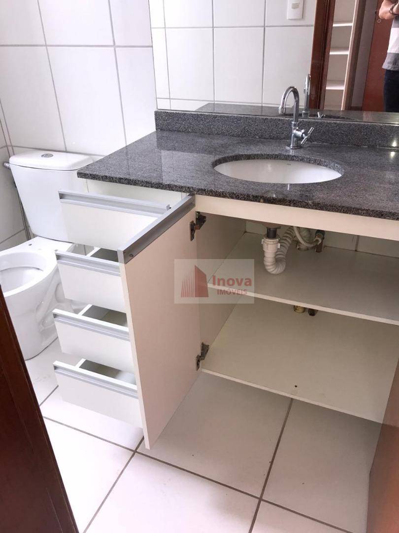 Apartamento à venda com 3 quartos, 95m² - Foto 19