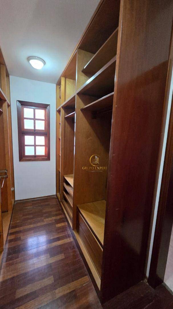 Sobrado para alugar com 4 quartos, 180m² - Foto 12